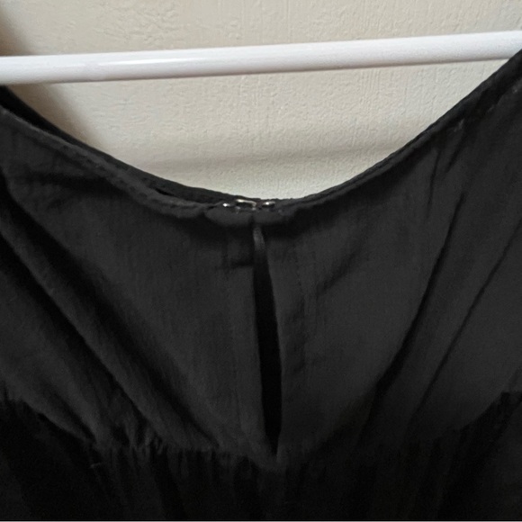 Black Simply Vera Wang Tank Top, Sheer Top Panel, Silky Material Feel, Size XL - Picture 6 of 12